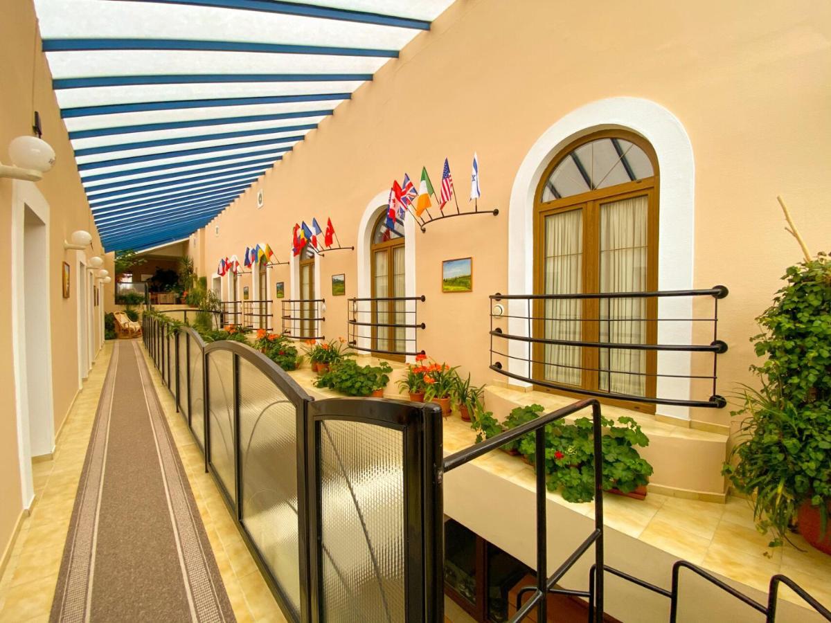 Hotel Steve Liptovský Mikuláš Esterno foto