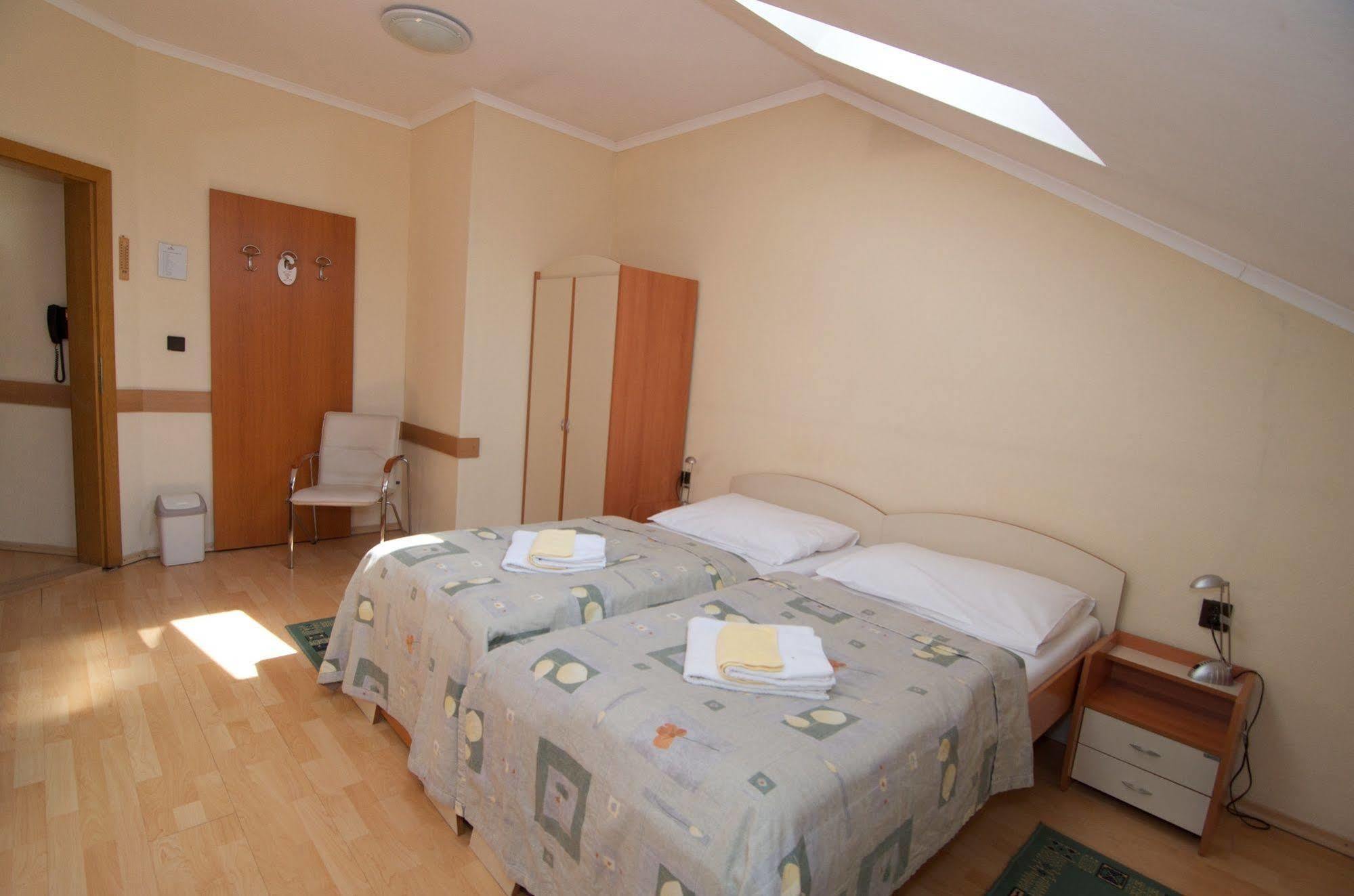 Hotel Steve Liptovský Mikuláš Esterno foto